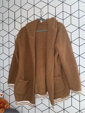 Cozy Teddy Hooded Jacket in Camel Brown